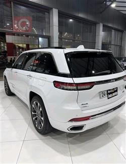 جيب جراند شيروكي